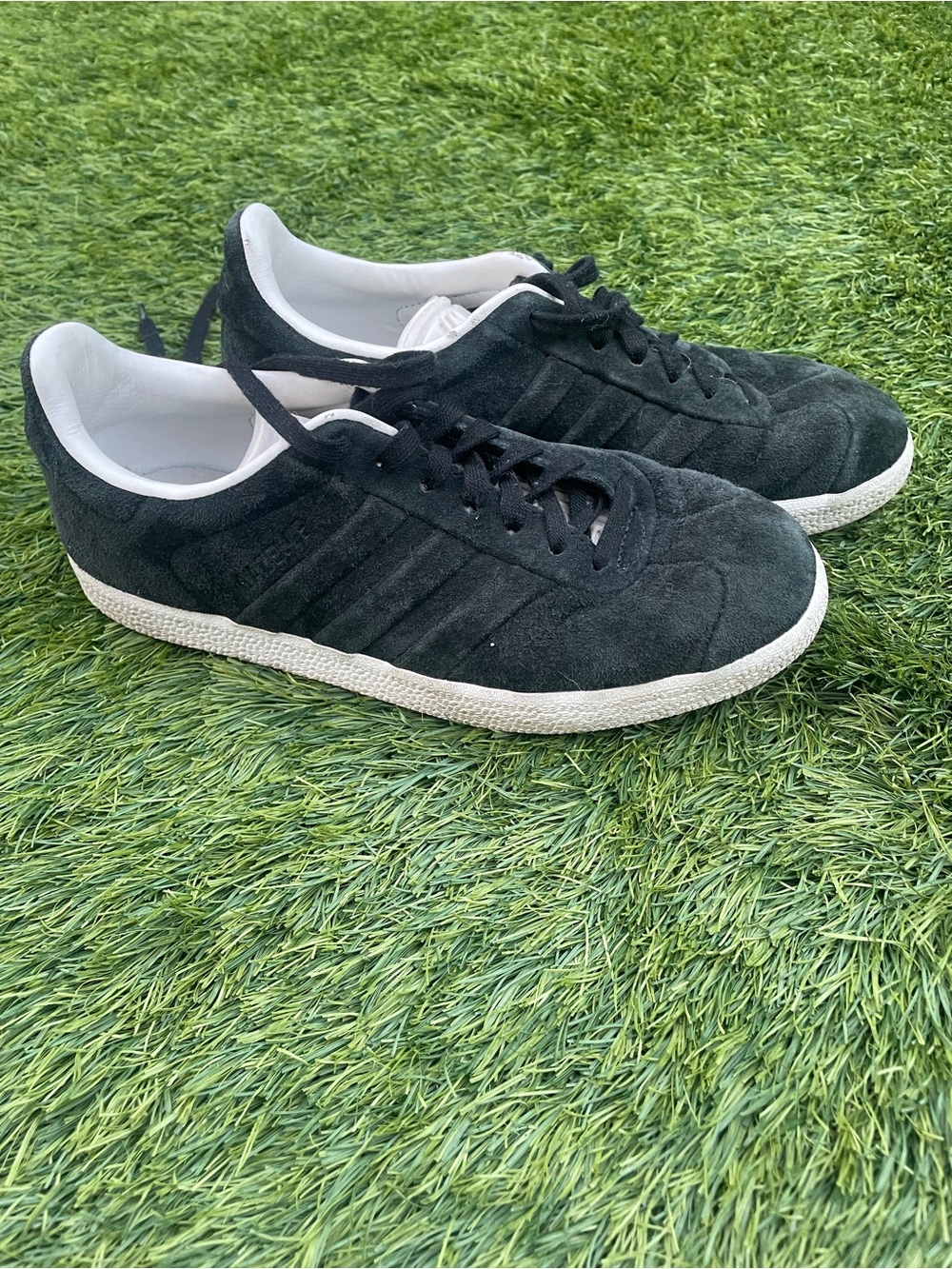 Adidas Gazelle Stitch and Turn Black Suede Sneakers CQ2358 Size 5 US